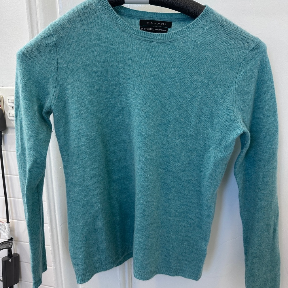 Tahari Cashmere Teal Sweater